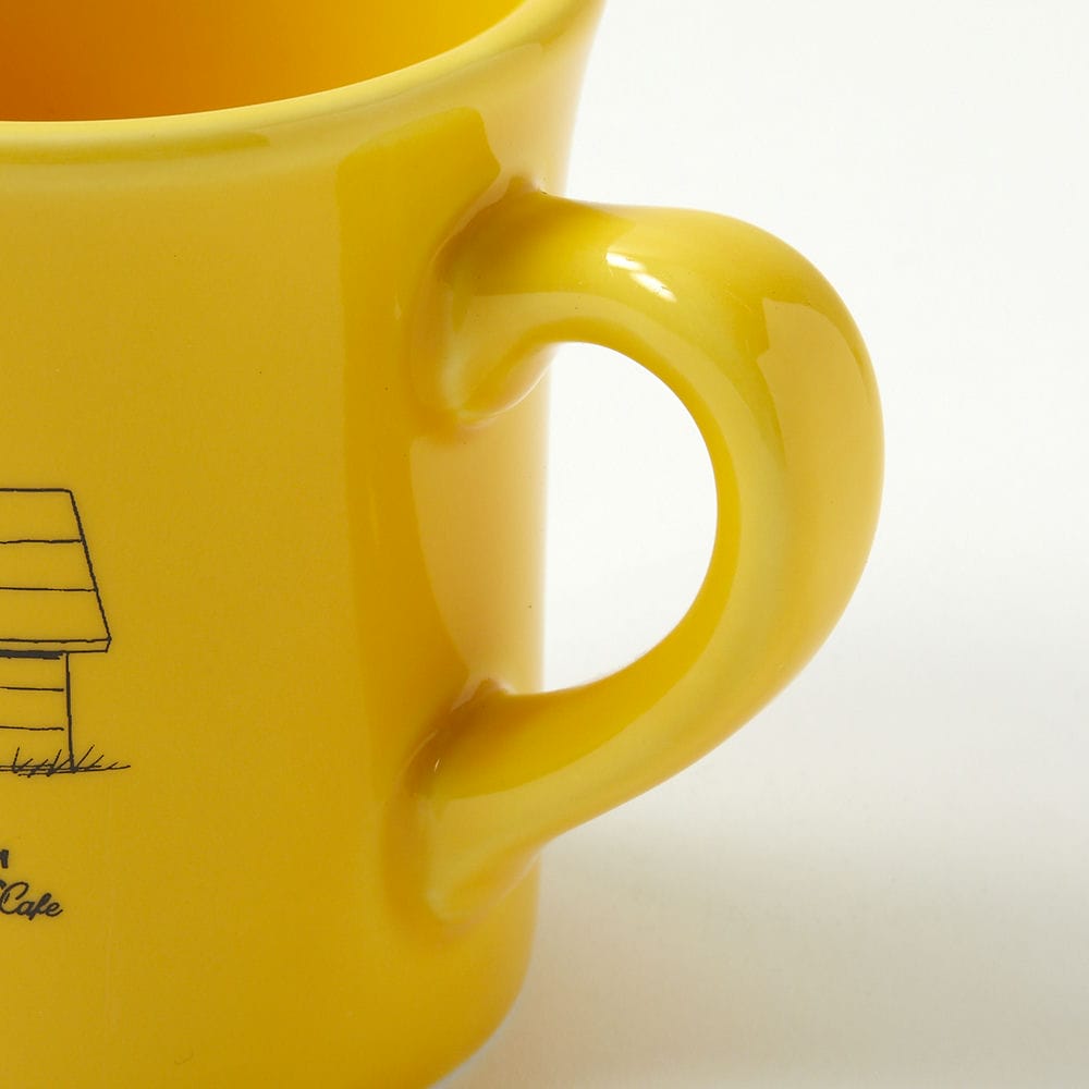 PEANUTS Cafe SSK ROOMマグ イエロー