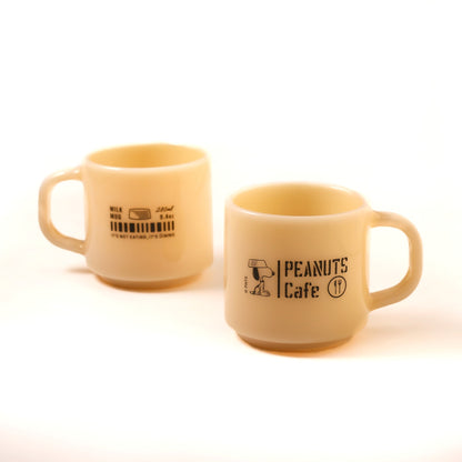 Milk Glass mug cup スヌーピー ベージュ