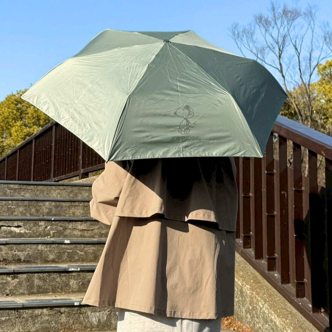 PEANUTS Cafe Umbrella フライングエース ペールグリーン
